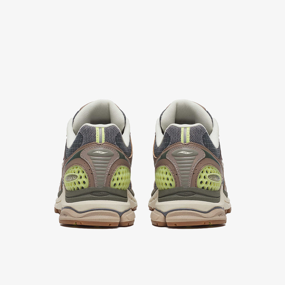 Saucony Progrid Triumph 4 Carbon Taupe S70937-3